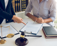 מדוע כדאי להיעזר בעורך דין בעת רכישת דירה מקבלן?